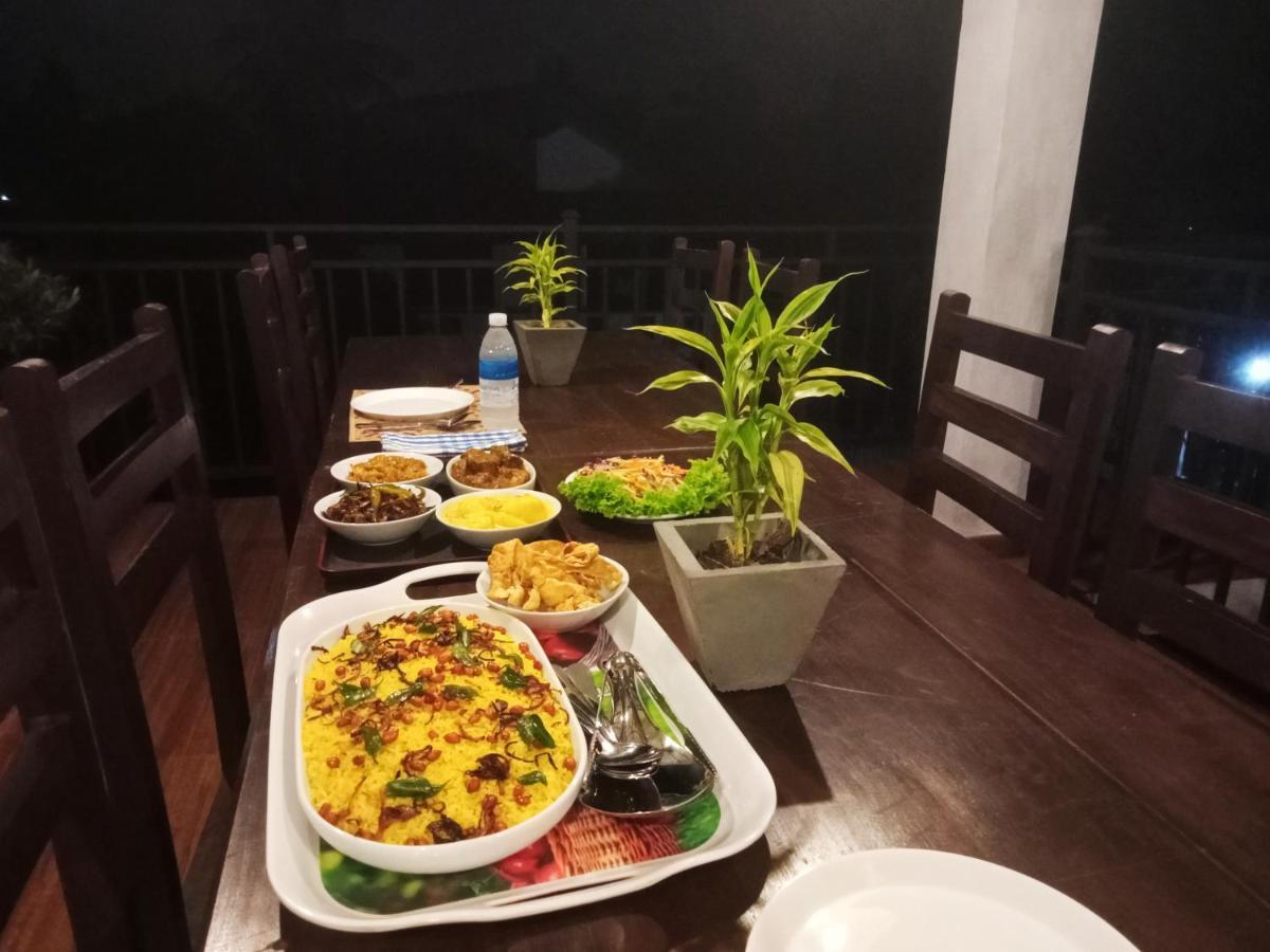 Ayubowan Homestay 카투나야크 외부 사진