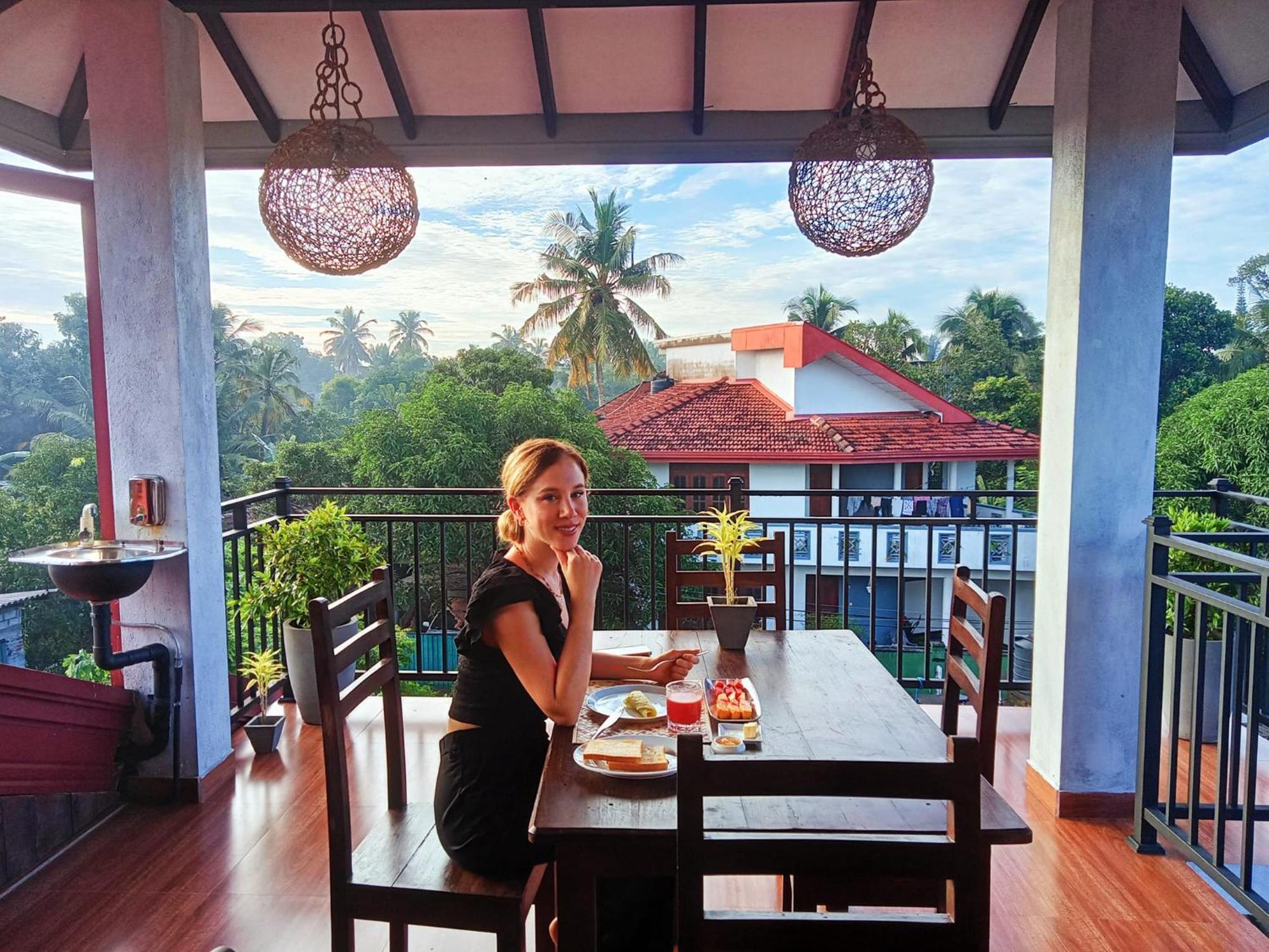 Ayubowan Homestay 카투나야크 외부 사진