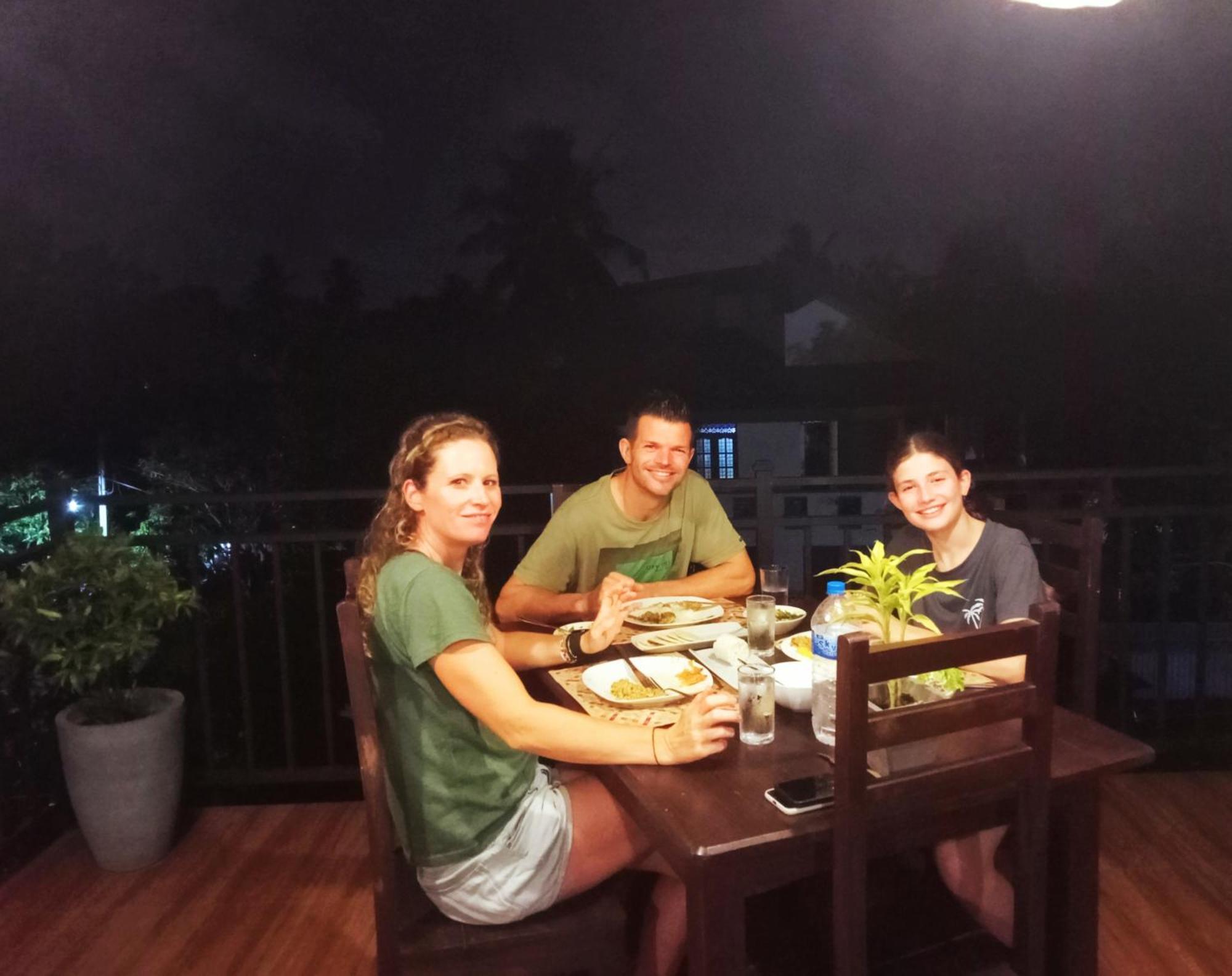 Ayubowan Homestay 카투나야크 외부 사진
